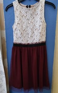 💮Prom Speechless cream and burgandy prom dress